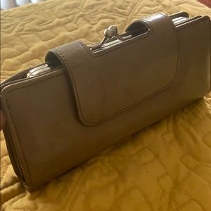 HOBO INTERNATIONAL WALLET